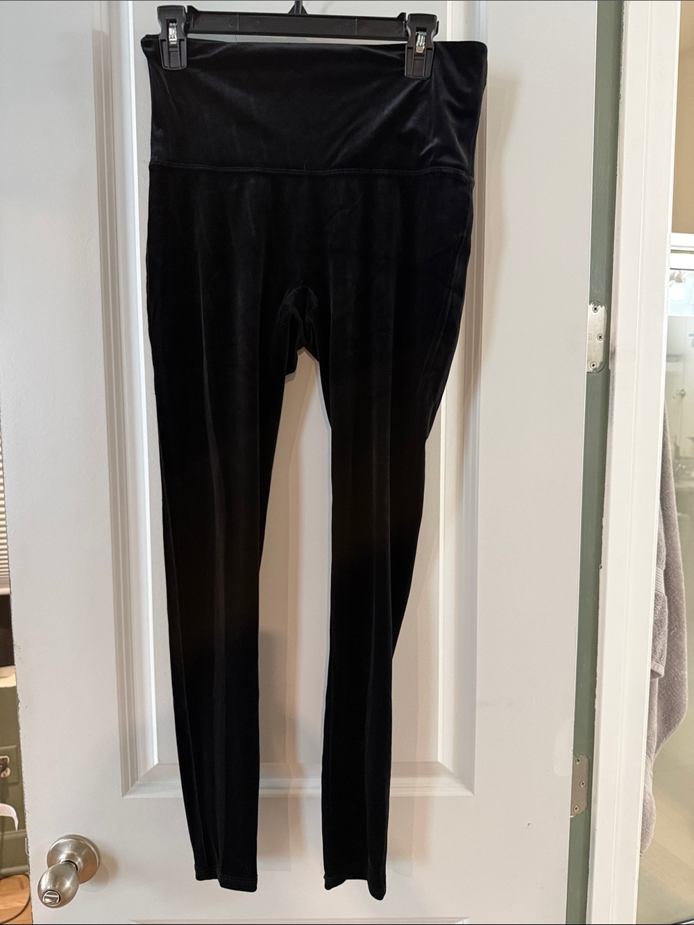 SPANX Black Velvet High-Waist Leggings